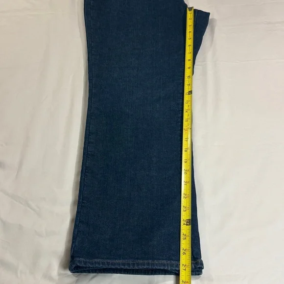 L.L. Bean Women's Favorite Fit Flannel Lined Jeans Size 16 Petite - Picture 11 of 14